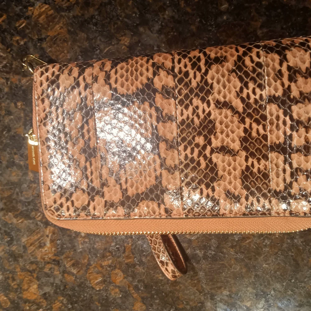 Michael Kors Tan and Black Snake Pattern Wallet - Picture 3 of 6
